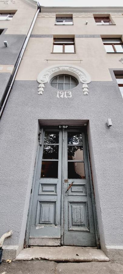 V311 Apartment Riga Esterno foto