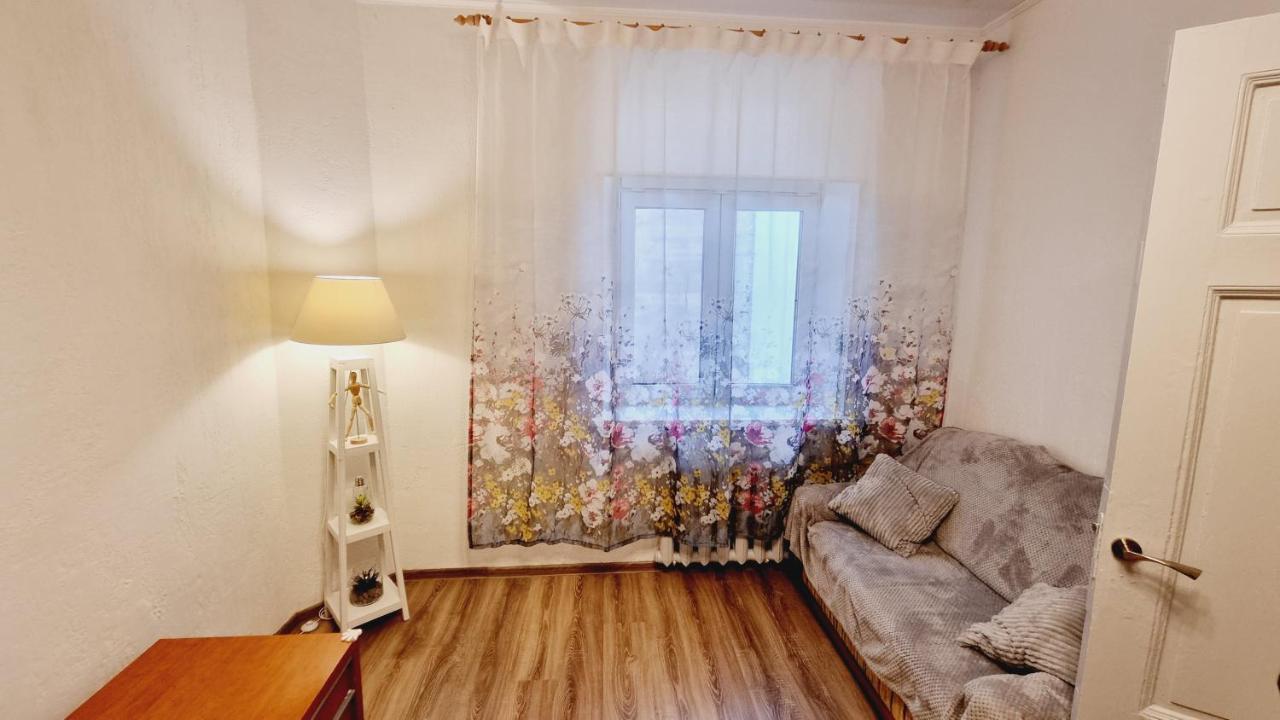 V311 Apartment Riga Esterno foto